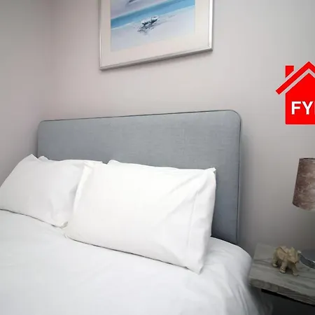 2 Bedroom City By Fyh-property, Free Parking Apartment Bristol